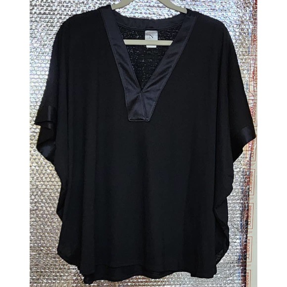 Natori Black Blouse Large Drop‎ Shoulder - Picture 1 of 7